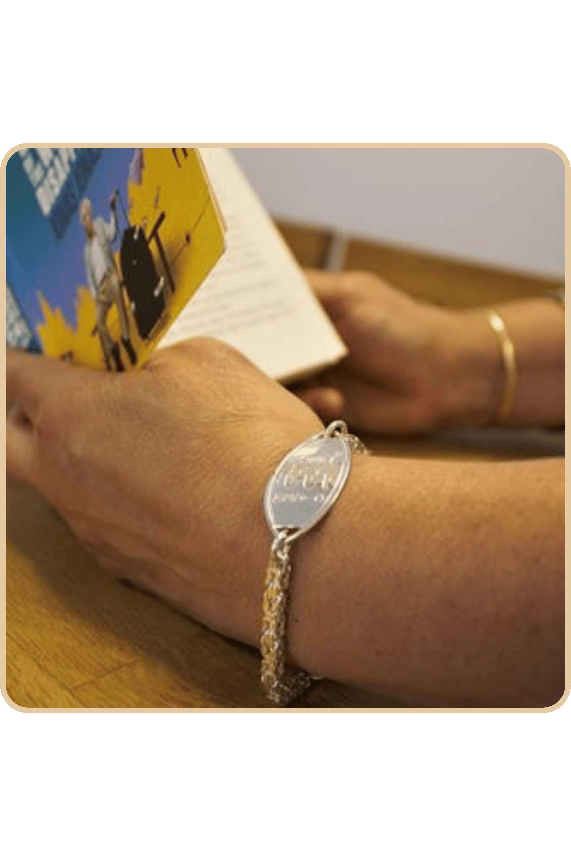 Picture of Angela's bracelet